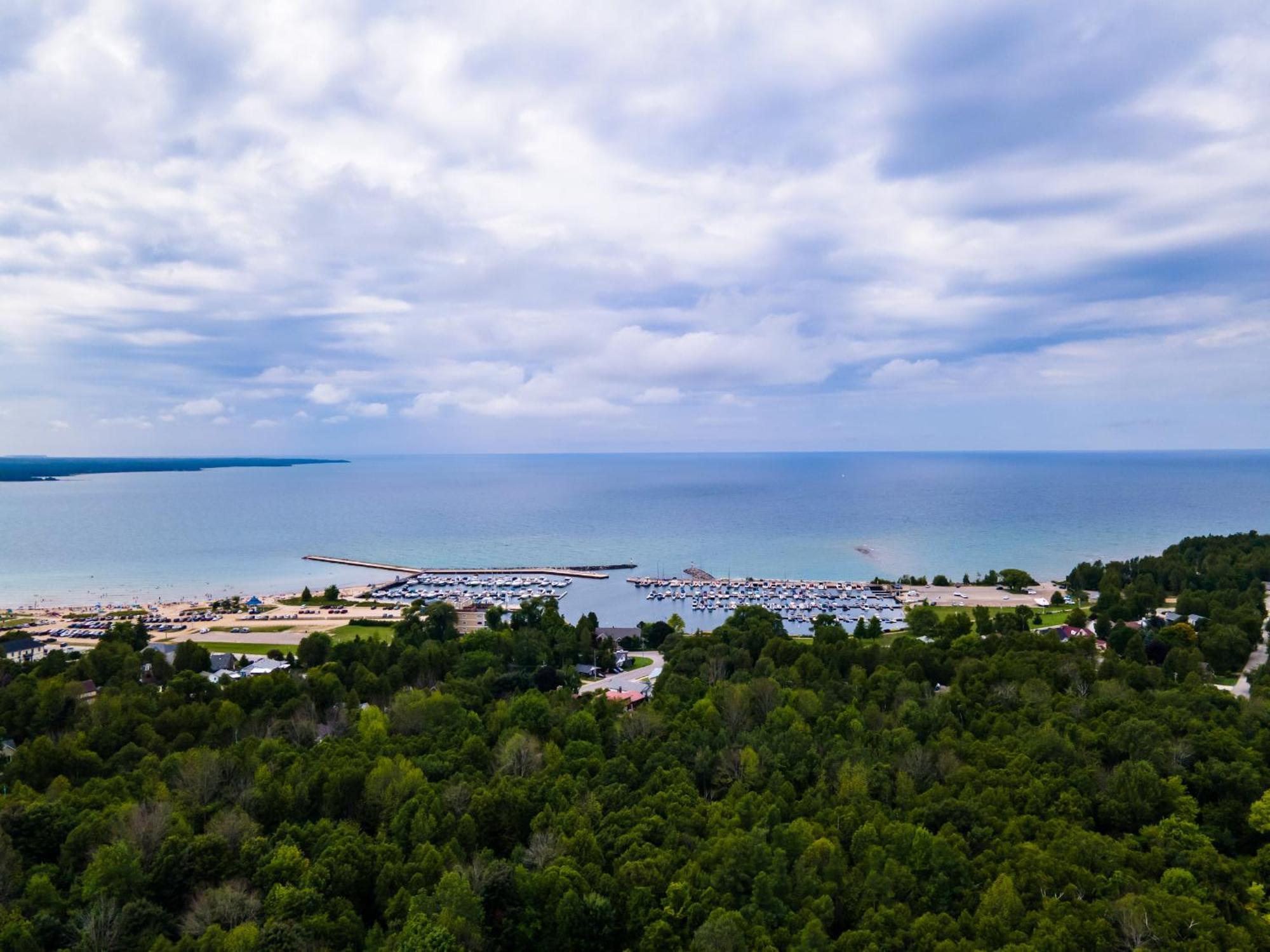 Globalstay New Houses Near Huron Lake 埃尔金港 外观 照片